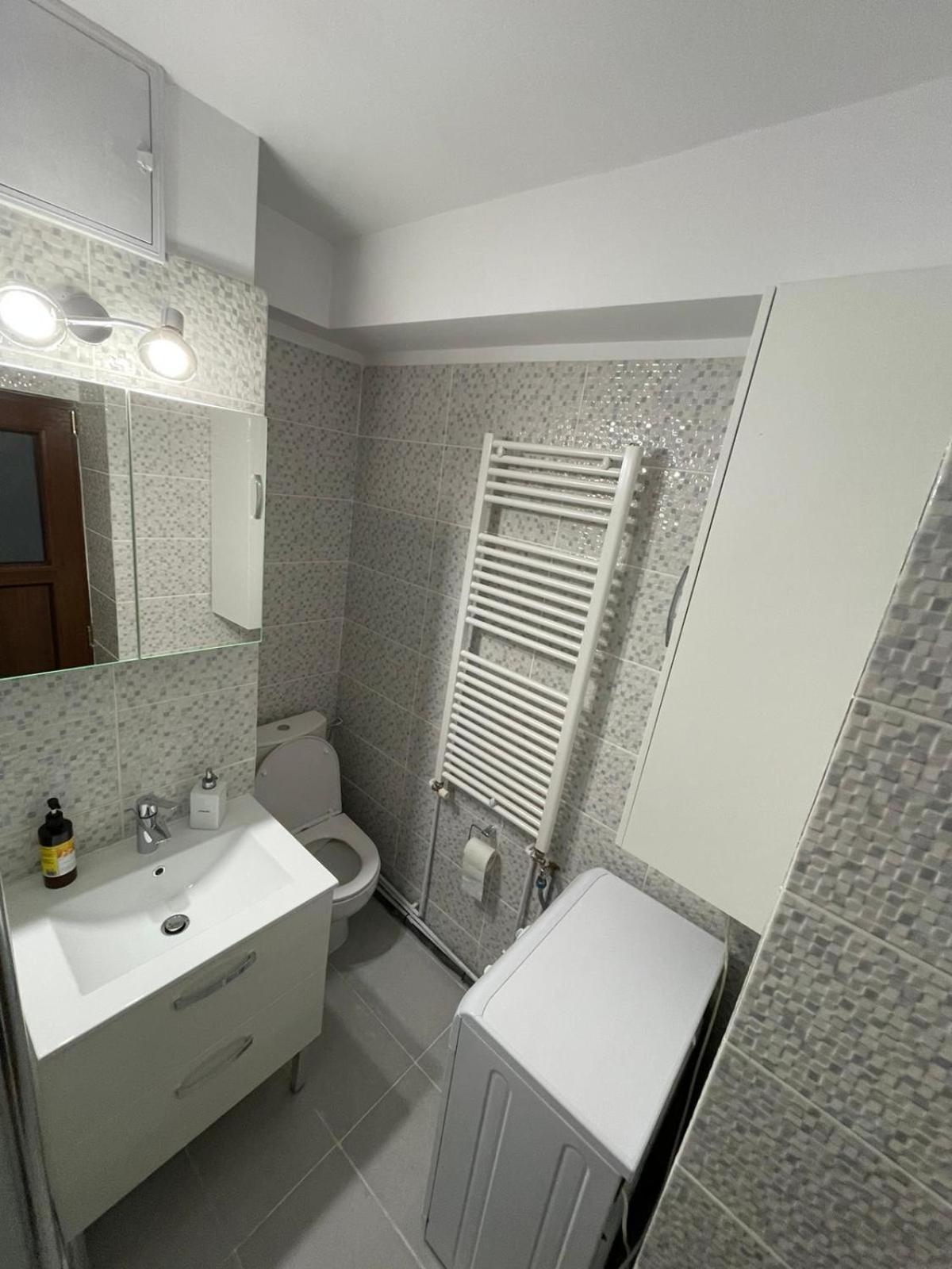 Propriete Ten - Close To University, Hospital And Downtown Iasi Exterior foto